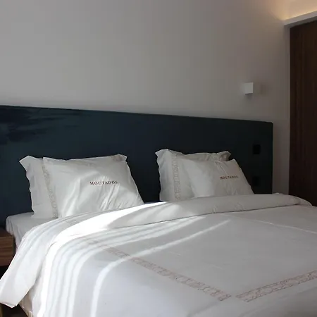 Hotel Moutados 3*