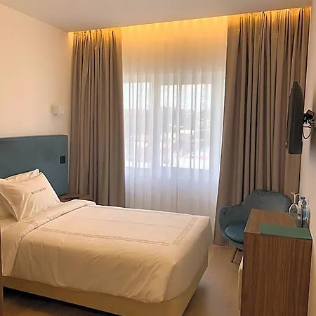 Moutados Hotel